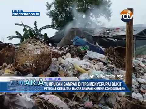 Tumpukan Sampah Di TPS Menyerupai Bukit