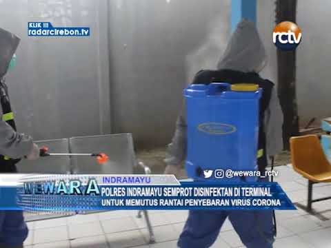 Polres Indramayu Semprot Disinfektan Di Terminal