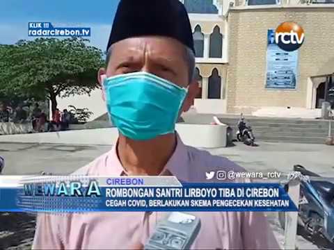 Rombongan Santri Lirboyo Tiba Di Cirebon