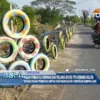 Pagar Pembatas Berhias Ban Pelangi di Eks TPS Gebang Kulon