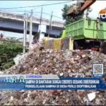 Sampah Di Bantaran Sungai Ciberes Gebang Dibersihkan