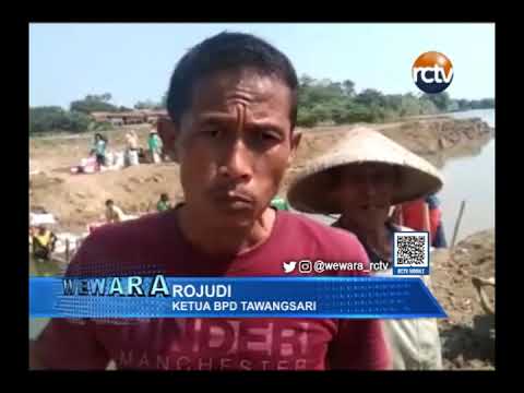 Masyarakat Tawangsari Bendung Sungai Cisanggarung