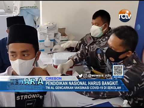 TNI AL Gencarkan Vaksinasi Covid-19 di Sekolah