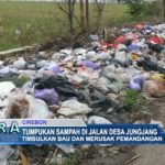Tumpukan Sampah di Jalan Desa Jungjang