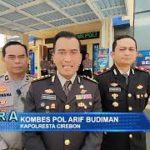 Polresta Cirebon Halau Pengendara yang Melawan Arus