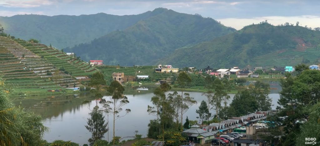 Dieng Wonosobo: Wisata Negeri di Atas Awan Dataran Jawa Tengah