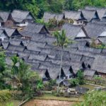 3 Rekomendasi Objek Wisata Jawa Barat yang Wajib Kalian Kunjungi, Ada Kampung Naga Loh!
