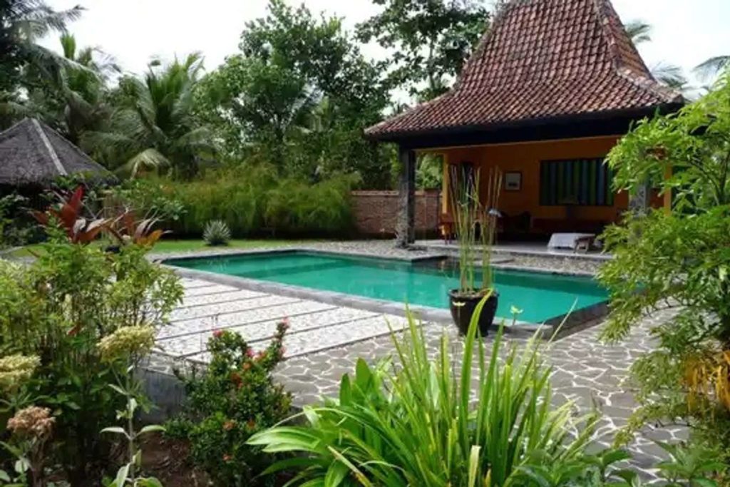 Rekomendasi Villa Pangandaran Private Pool atau Kolam Renang Pribadi | Bisa Nih Buat Staycation Tanpa di Usik Siapapun
