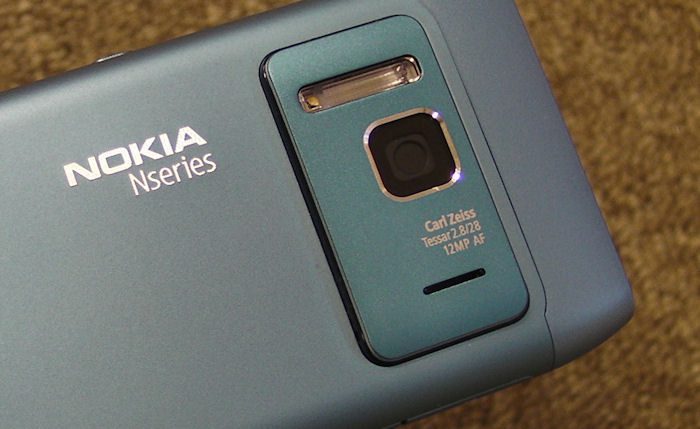 Harga Nokia N8