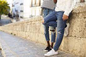 Cara memilih celana jeans sobek pria