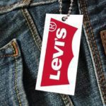 Rekomendasi Celana Jeans Pendek Wanita Levis, Buat di Rumah Enak Nih!