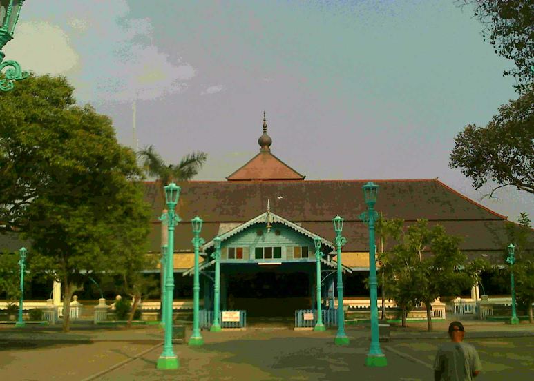 Foto: Wikipedia/Masjid agung Surakarta.