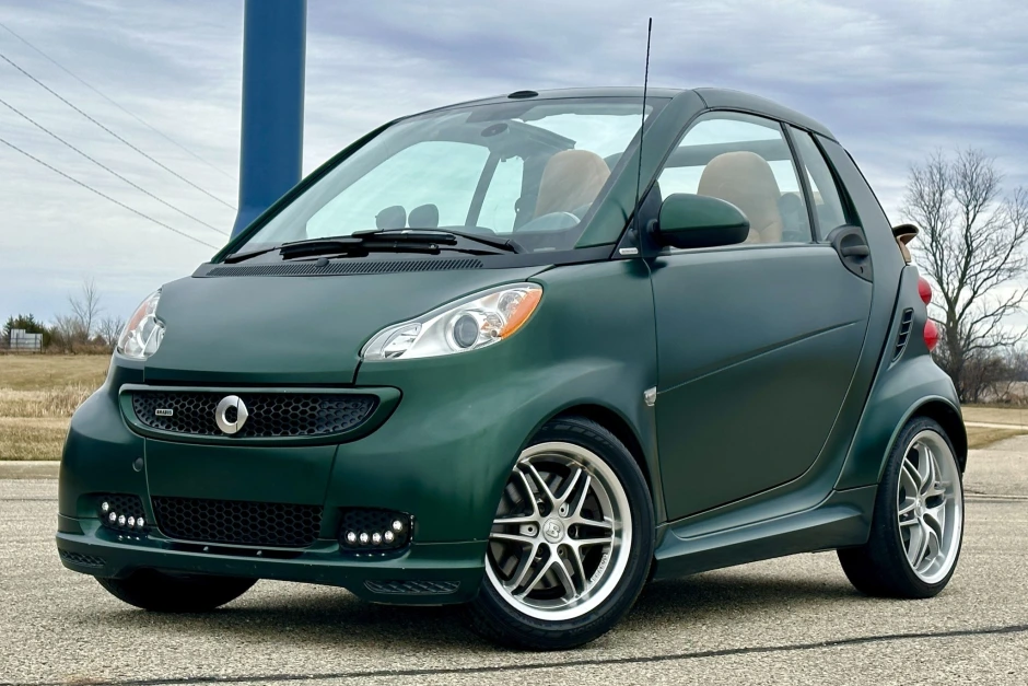 Mau Punya Mobil Mini, Lucu & Pintar? Nih! 3 Smart Car dengan Harga Rp400 Jutaan!