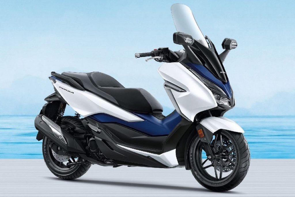 Binggung Banget! Sepeda Motor Honda Terbaru PCX Dan CBR Series Bagus Mana??