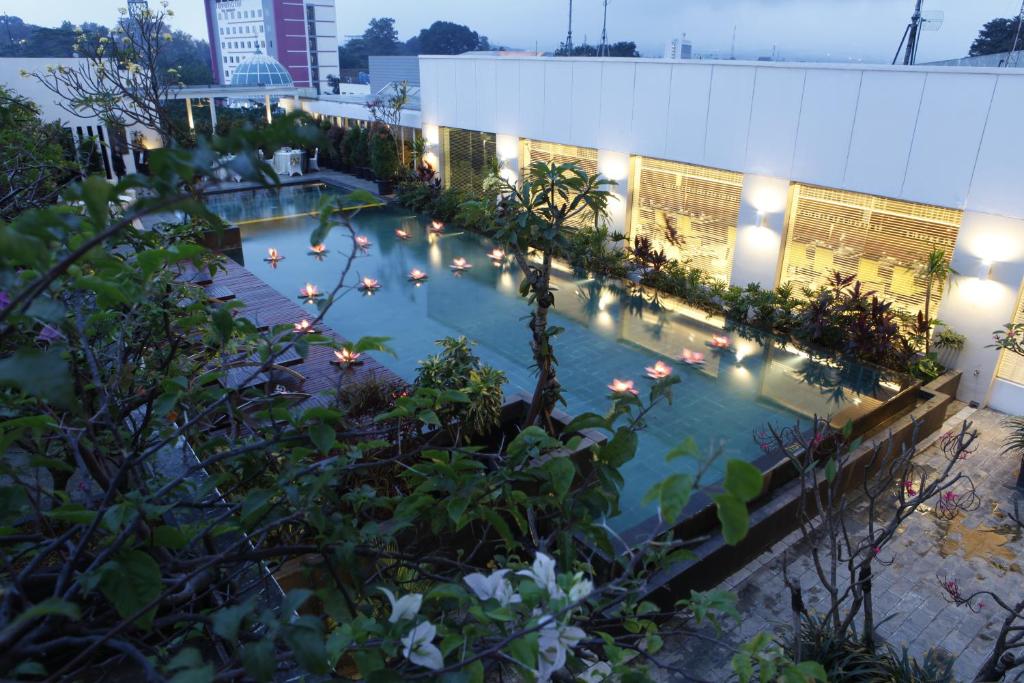 Rekomendasi Hotel Murah di Bogor Dekat Kebun Raya: Nikmati Liburan Hemat dengan Kenyamanan yang Tetap Terjaga