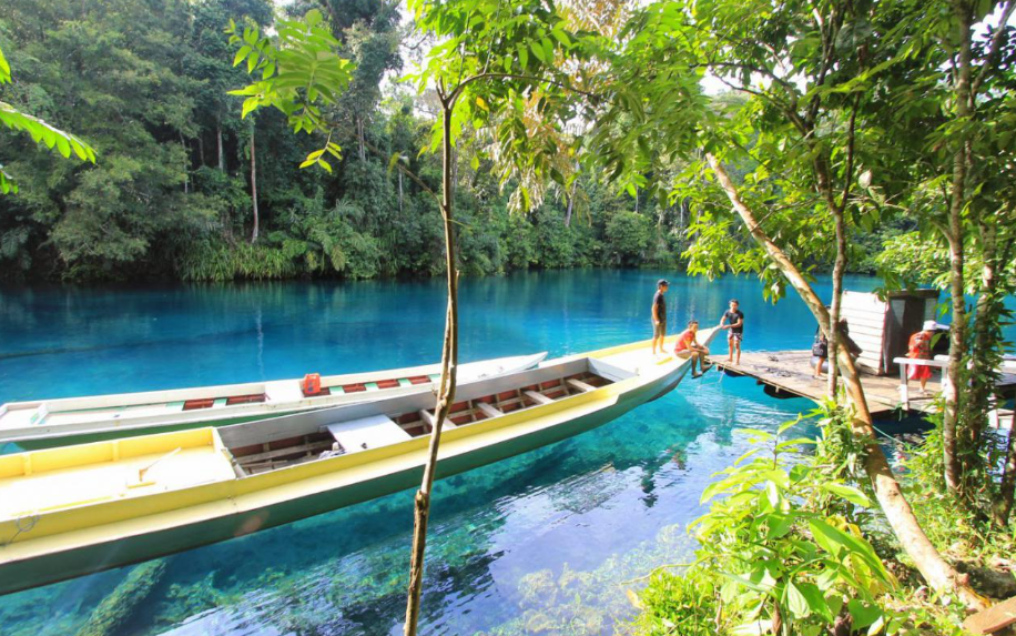 Menjelajahi Keindahan Alam dan Budaya Sumedang, Jawa Barat
