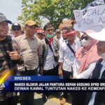 Nakes Blokir Jalan Pantura Depan Gedung DPRD Brebes