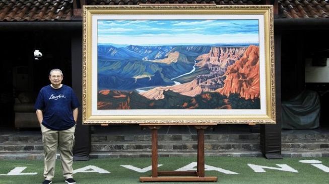 Karya Terbaru Lukisan SBY Curi Perhatian Dilelang Setengah Miliyaran