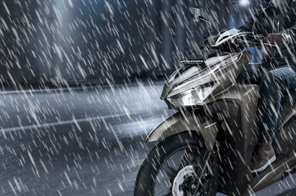 Bagi Pengguna Kendaraan Roda Dua, Perhatikan Tips Merawat Motor Saat Musim Hujan Agar Motormu Tetap Berada dalam Performa yang Baik