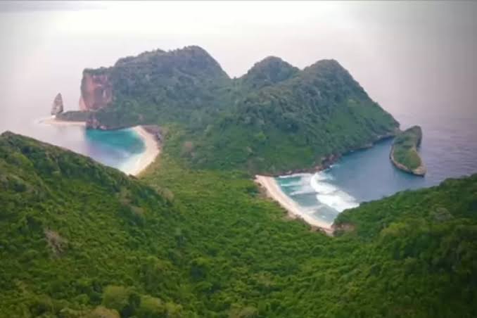 Dianggap Pulau Terseram di Indonesia! 5 Pulau dengan Kisah Seram dan Angker Ini Wajib Kamu Tau!