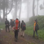 Pendaki Gunung Merapi Di Evakuasi