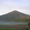 Fakta Menarik dari Gunung Ciremai Memiliki Keindahan Alam dan Budaya