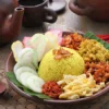 Resep Nasi Kuning: Menggoda Selera dengan Aroma dan Warna yang Menggiurkan