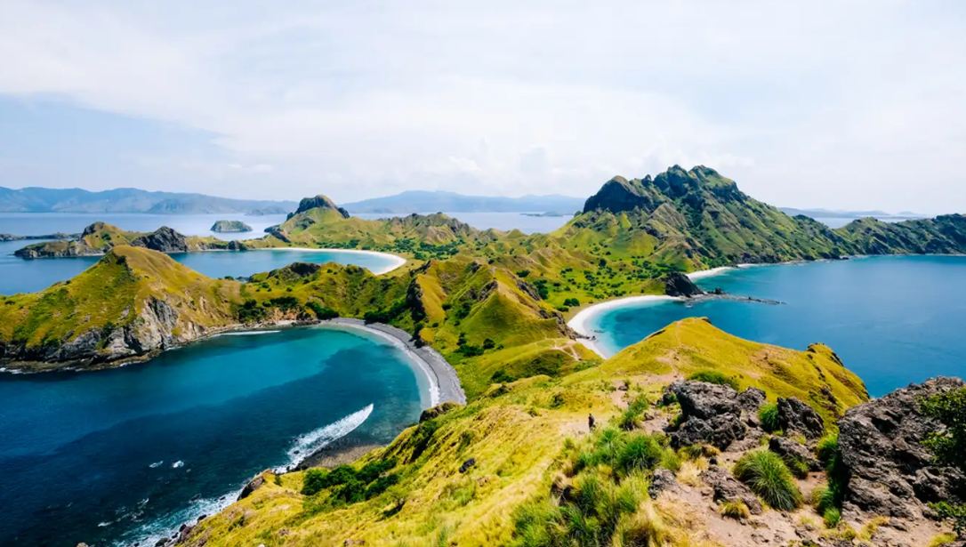 5 Tempat Wisata Paling Prioritas di Indonesia : Wajib Kesini!