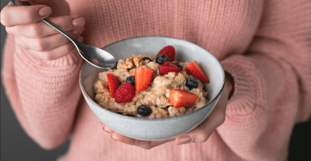 Cara Makan Oatmeal Enak Anti Ribut Masak: 7 Resep Oatmeal untuk Diet Seminggu, Bikin Kenyang Lebih Lama