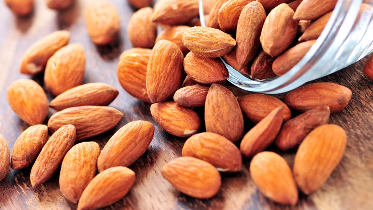 Deretan Camilan ini, Cocok untuk Kamu yang Sedang Menurunkan Berat Badan : Salah Satunya Berupa Kacang Almond