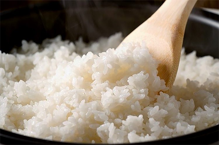 Cara Memasak Nasi yang Pulen Ala Jepang Menggunakan Panci dan Rice Cooker, Simak Langkahnya