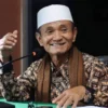 Pendiri Ponpes Candangpinggan Buya Abdul Syakur Yasin Wafat