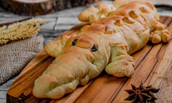Resep dan Cara Membuat Roti Buaya Empuk Anti Gagal