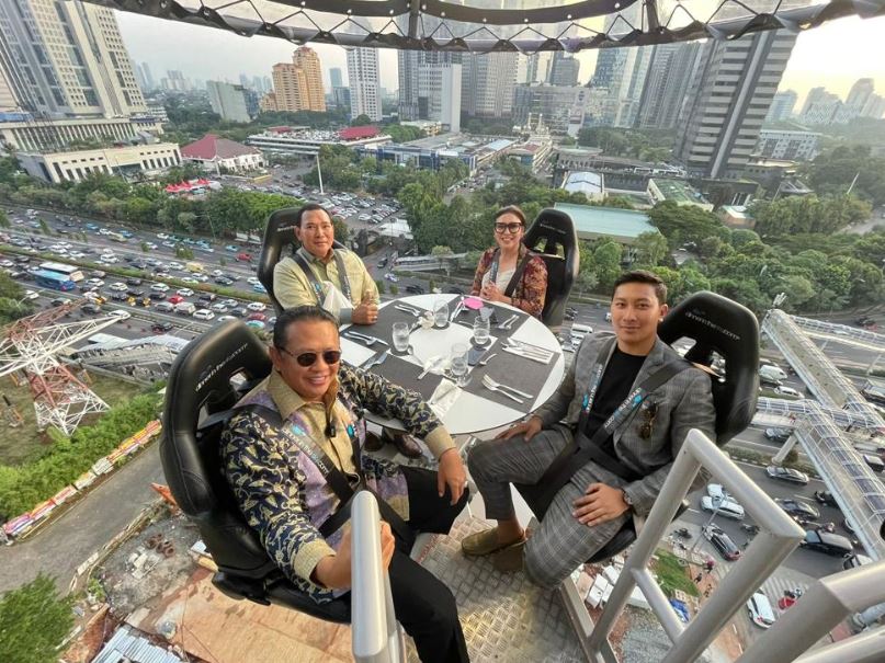 Memacu Adrenalin - Inilah Resto Ketinggian di Jakarta dengan View Bagus