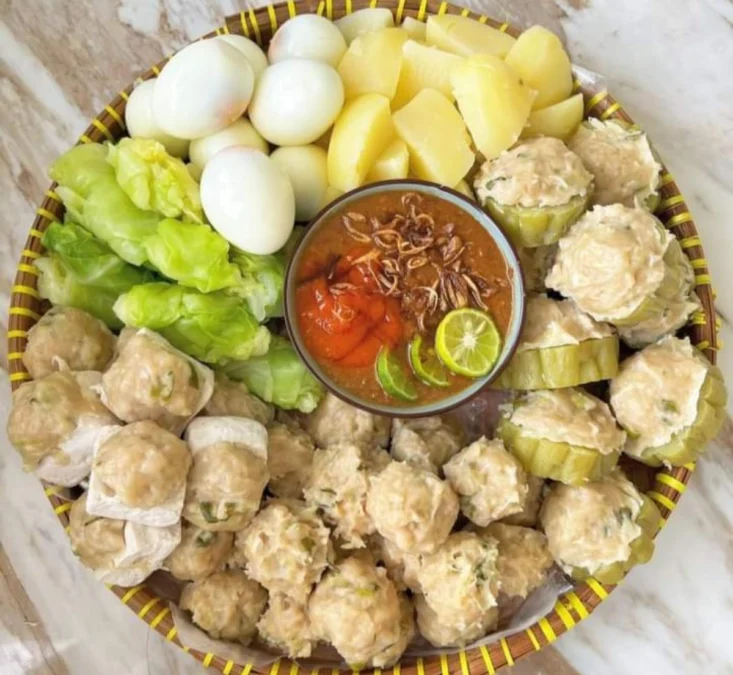 Wah, 4 Makanan Indonesia Ini Masuk ke Dalam Kategori Jajanan Kaki Lima Terbaik di Dunia! Salah Satunya Siomay
